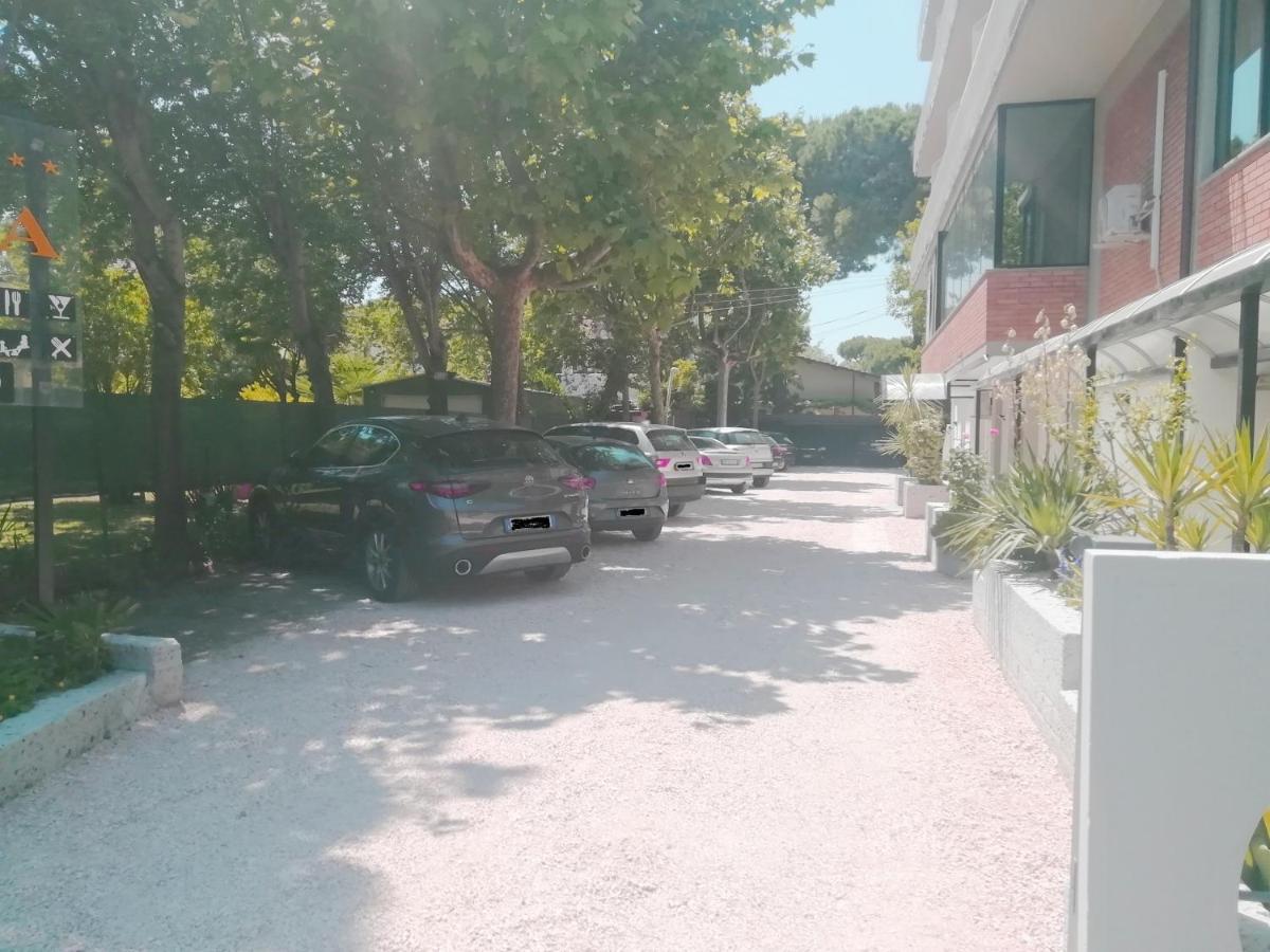 Hotel Rita Cervia Exterior photo
